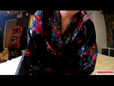 ❤️ ځوان cosplay نجلۍ په یوه آس او په یوه blowjob کې د squirt سره orgasm ته جنس خوښوي. اسيايي نجلۍ چې ويښتان لرونکې بلۍ او ښکلې سينه يې په دوديز جاپاني لباس کې په شوقيه ويډيو کې د مشت زنی ښکارندویي کوي. ساکورا 3 اوساکاپورن. ️❌ ❌️❤